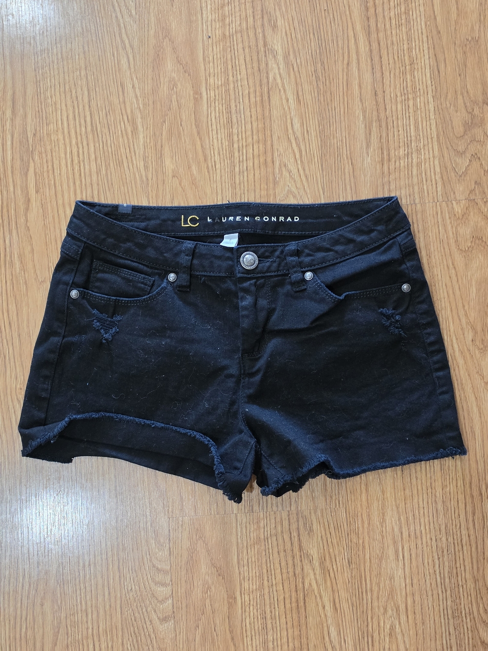 LC Lauren Conrad Black Denim Frayed Hem Women’s Shorts Size 6